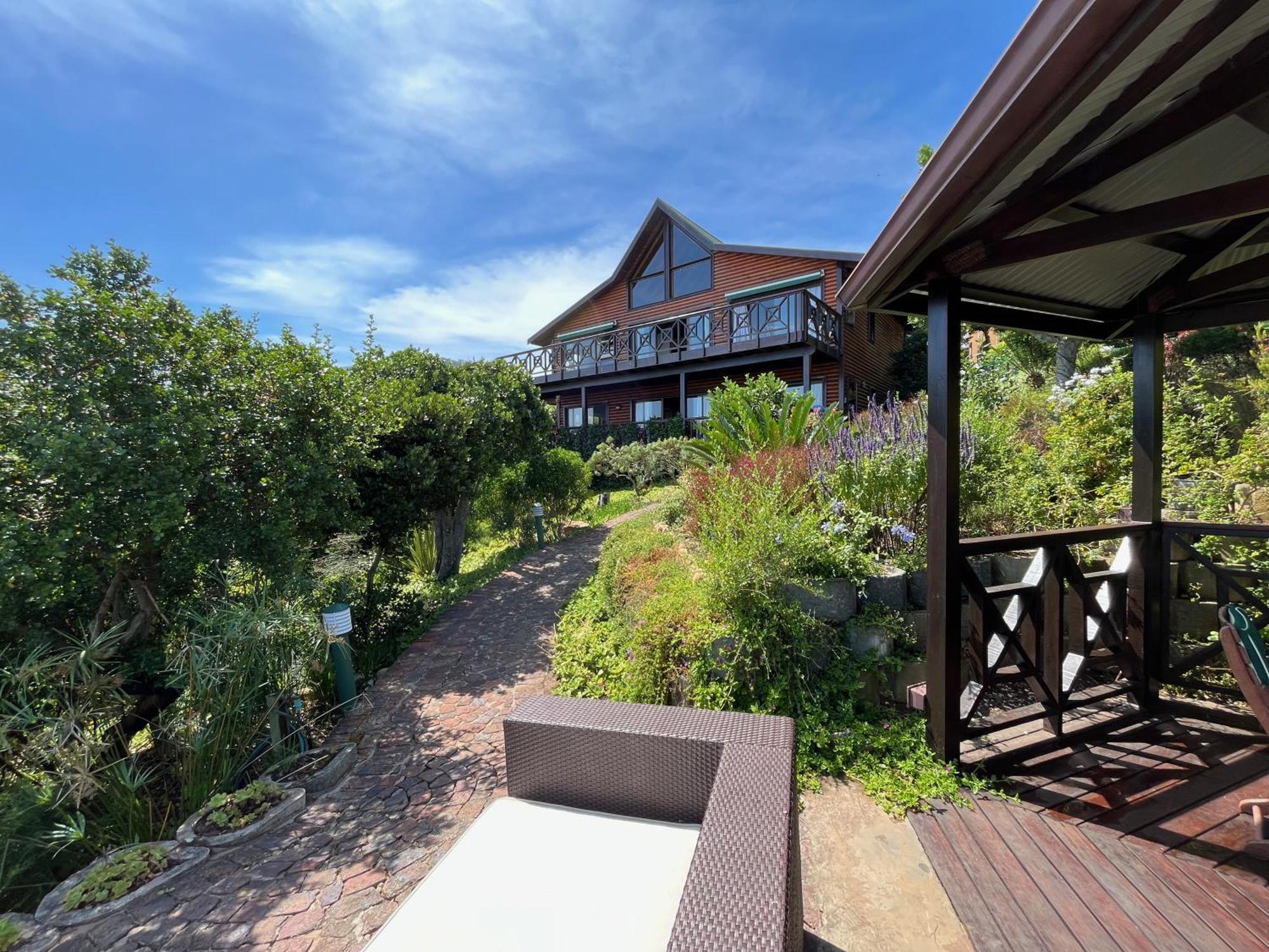 Peaceful Guest Suite With Balcony Views And Garden Setting Brenton-on-Sea Extérieur photo