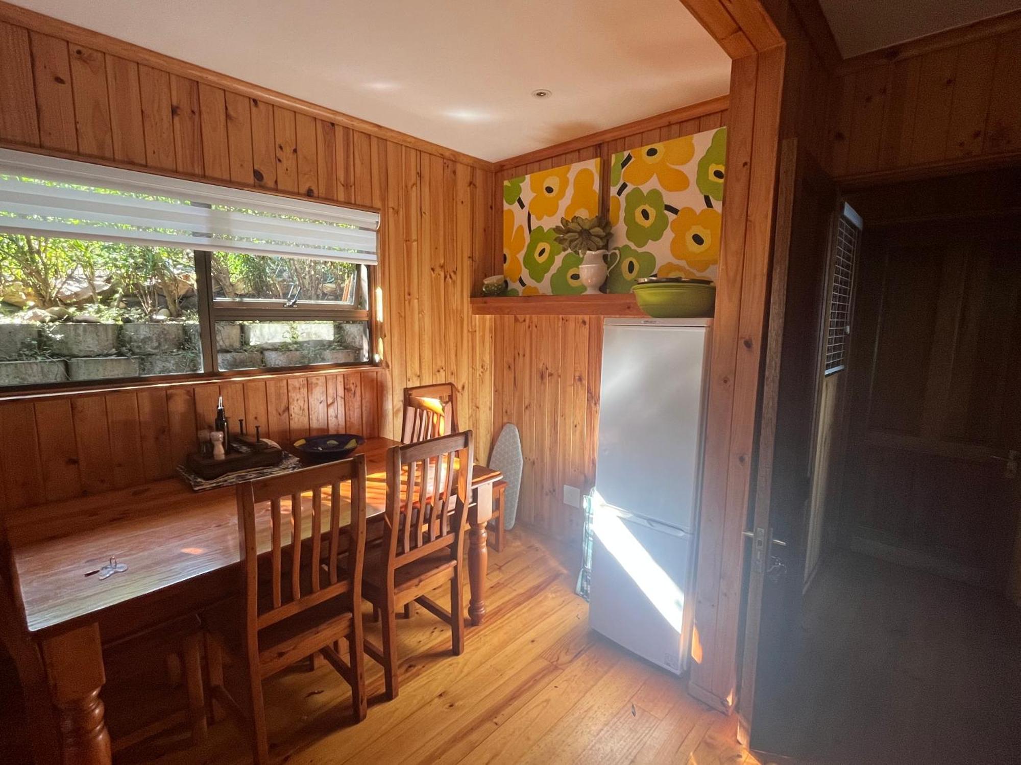 Peaceful Guest Suite With Balcony Views And Garden Setting Brenton-on-Sea Extérieur photo