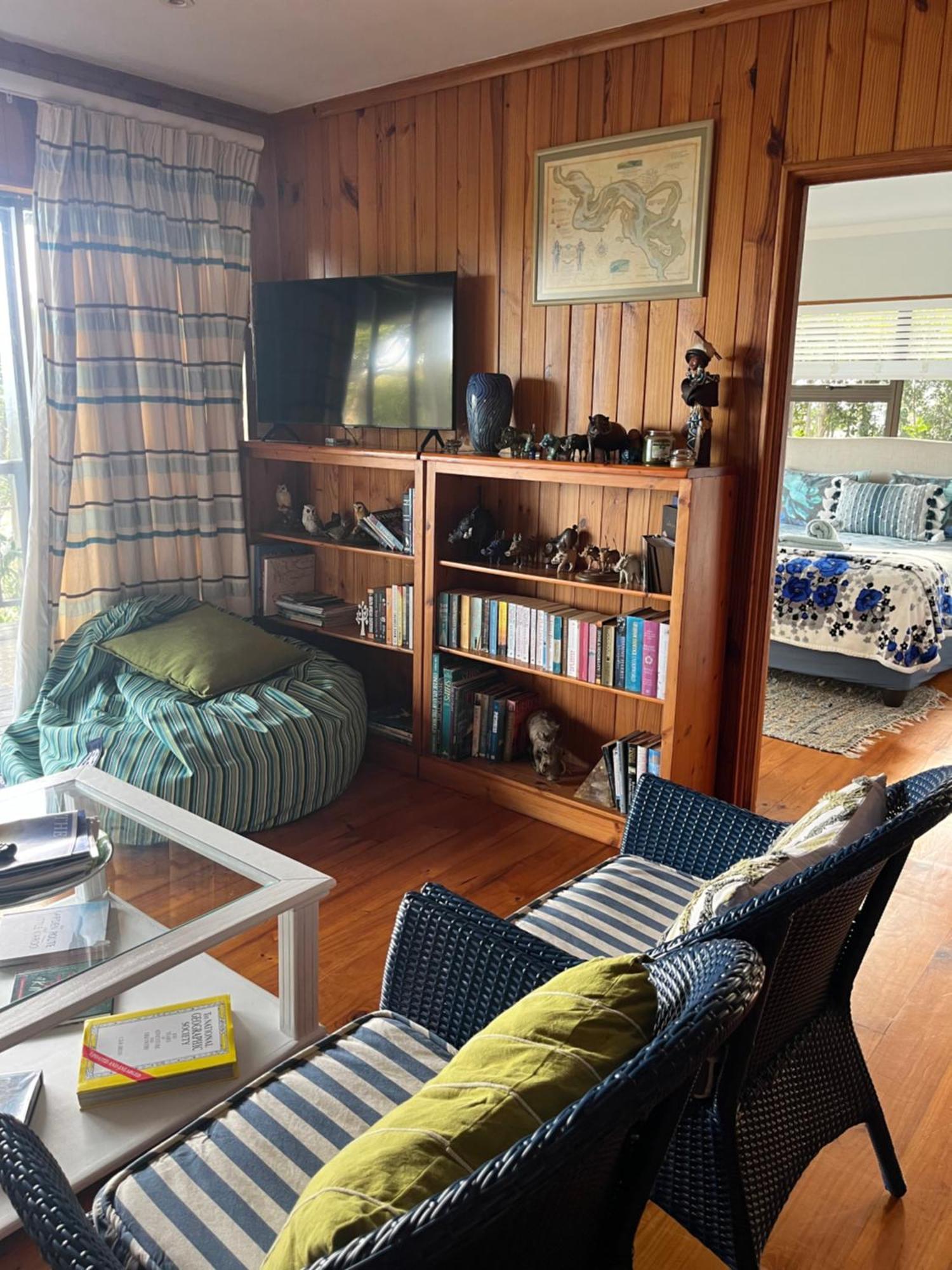 Peaceful Guest Suite With Balcony Views And Garden Setting Brenton-on-Sea Extérieur photo