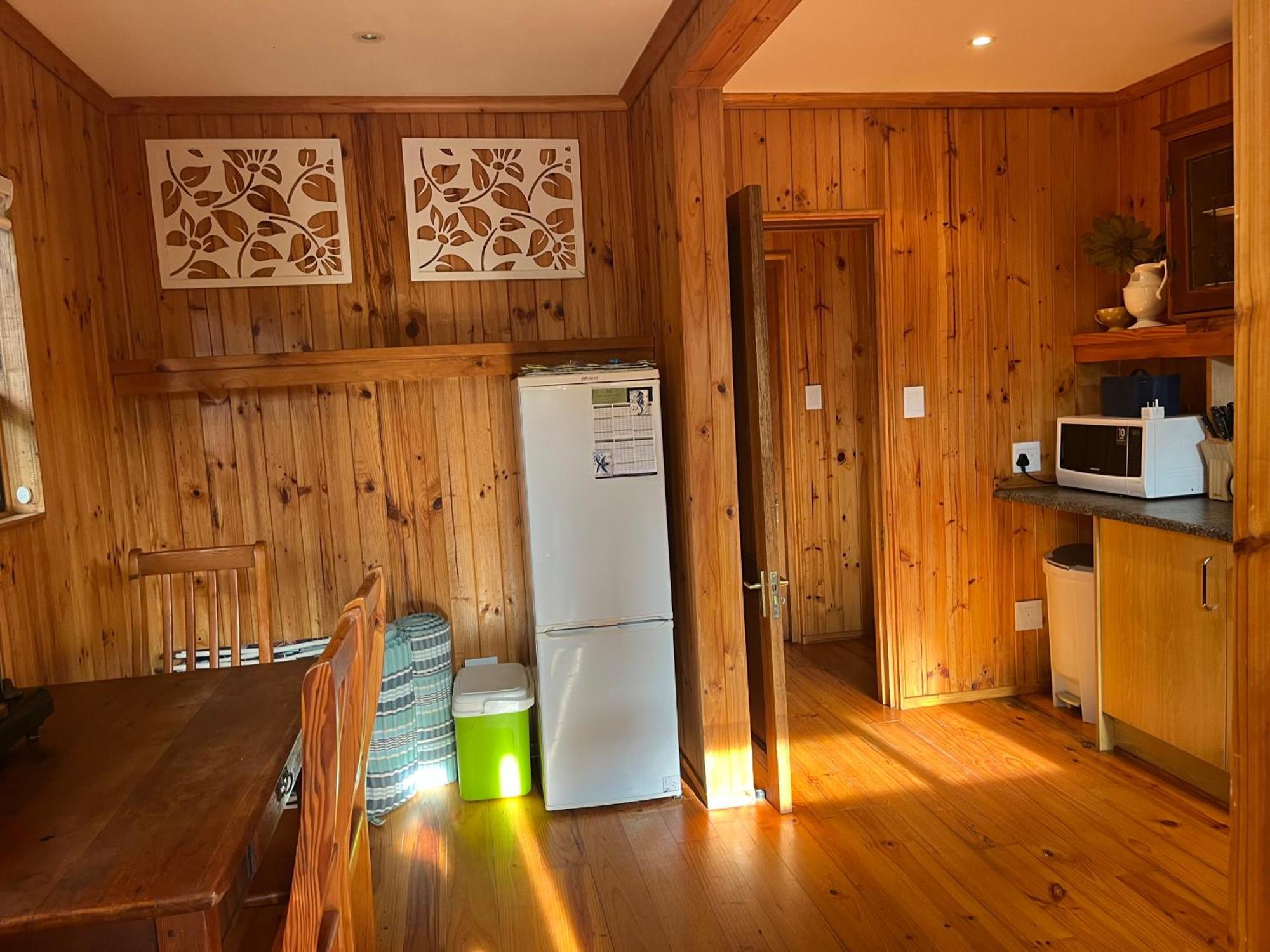 Peaceful Guest Suite With Balcony Views And Garden Setting Brenton-on-Sea Extérieur photo