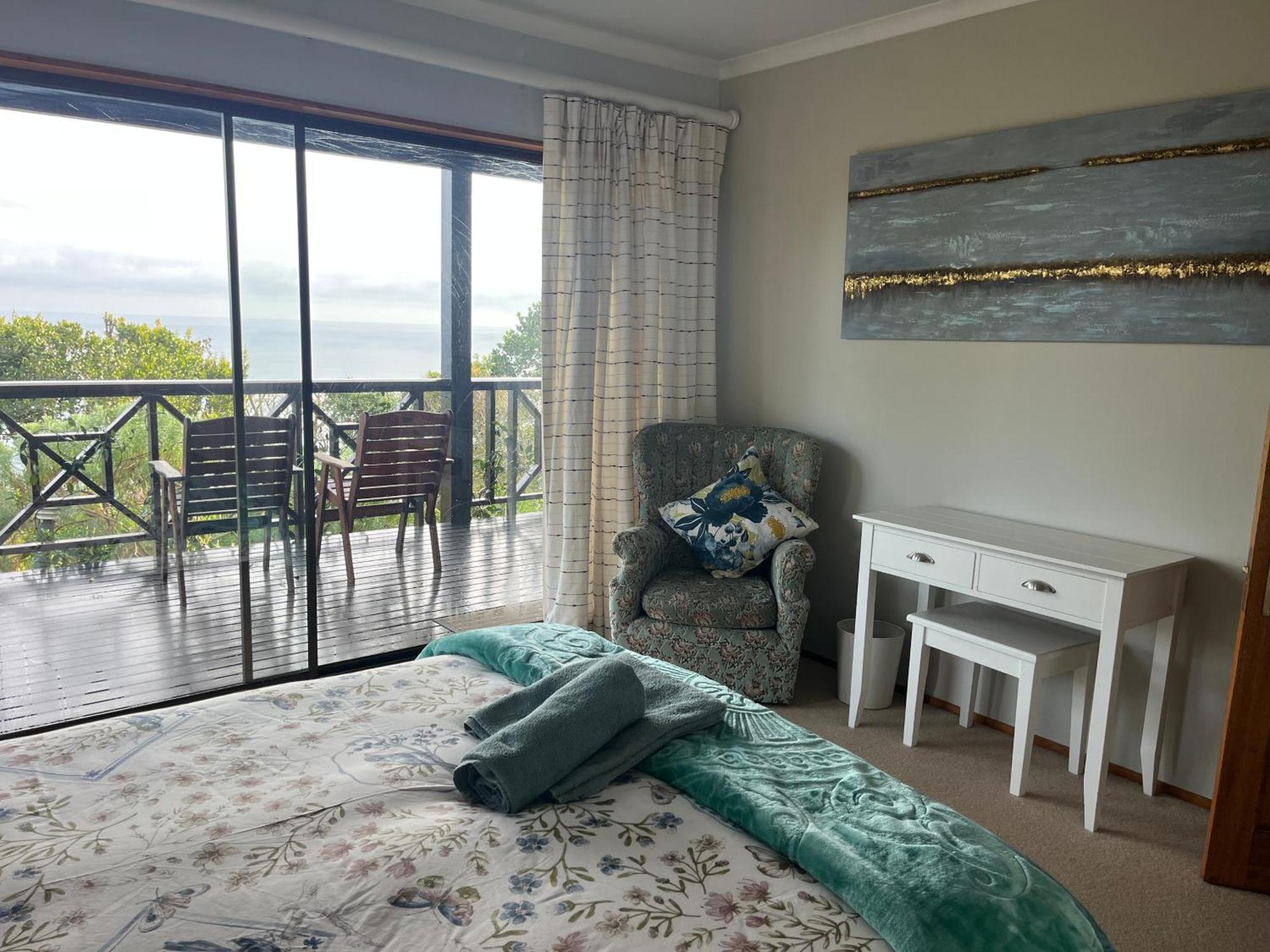 Peaceful Guest Suite With Balcony Views And Garden Setting Brenton-on-Sea Extérieur photo