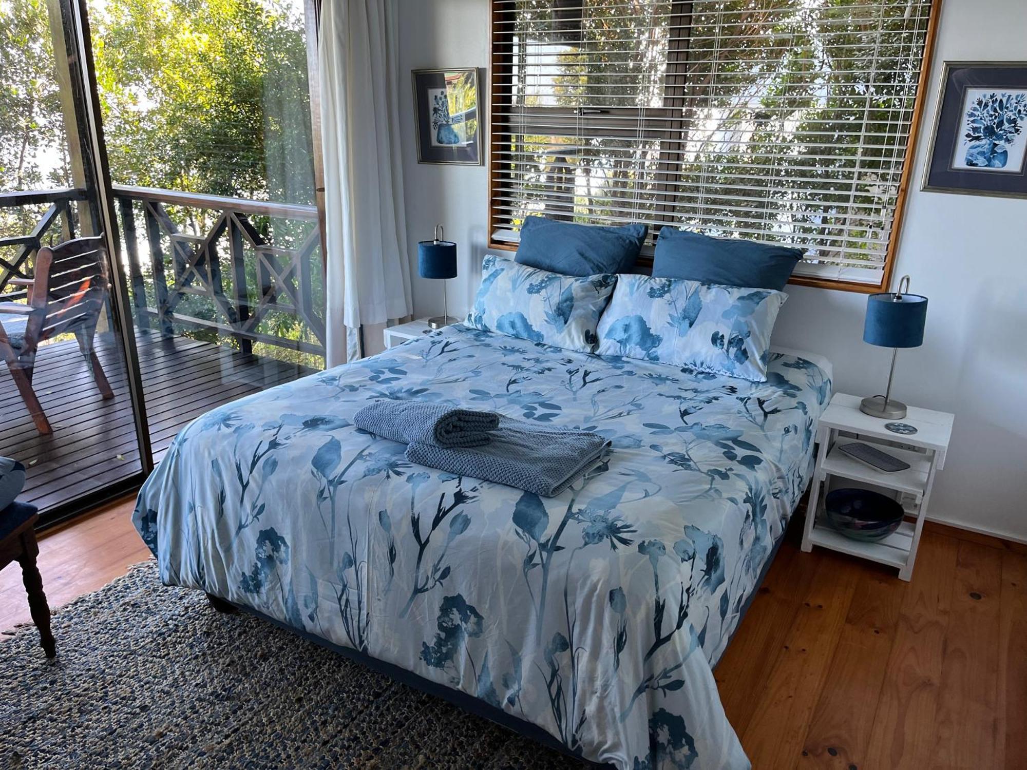 Peaceful Guest Suite With Balcony Views And Garden Setting Brenton-on-Sea Extérieur photo